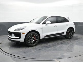 Used 2023 Porsche Macan image 1