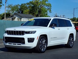 Used 2024 Jeep Grand Cherokee L Overland w/ Trailer Tow Package image 1
