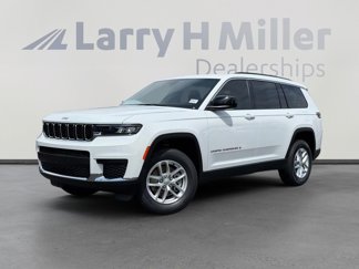 New 2025 Jeep Grand Cherokee L Laredo image 1