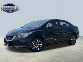 Used 2021 Nissan Versa SV image 1