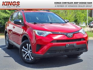 Used 2017 Toyota RAV4 LE image 1