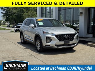 Used 2019 Hyundai Santa Fe SE image 1