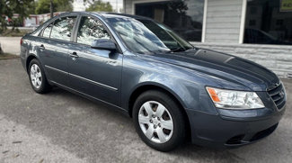 Used 2010 Hyundai Sonata GLS image 1
