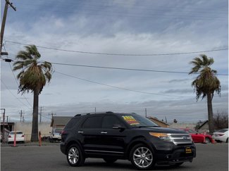 Used 2013 Ford Explorer XLT image 1