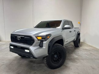 Used 2024 Toyota Tacoma TRD Sport image 1