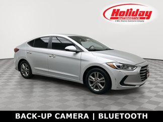 Used 2017 Hyundai Elantra SE image 1