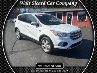 Used 2017 Ford Escape SE image 1