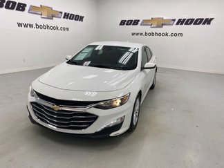 Used 2023 Chevrolet Malibu LT image 1