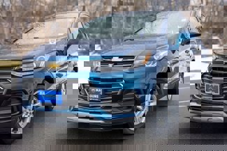 Used 2020 Chevrolet Trax LT image 1