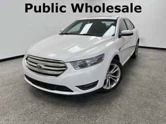 Used 2013 Ford Taurus SEL image 1