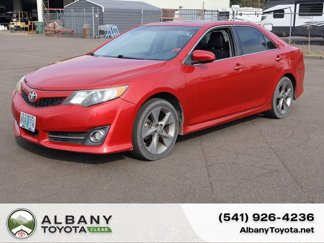 Used 2012 Toyota Camry L image 1