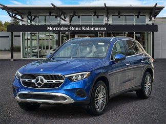 Used 2025 Mercedes-Benz GLC 300 4MATIC image 1