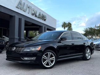 Used 2015 Volkswagen Passat TDI SEL Premium image 1