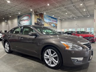 Used 2013 Nissan Altima 3.5 SL w/ Technology Pkg image 1