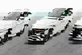 Certified 2024 Hyundai Elantra SEL image 1
