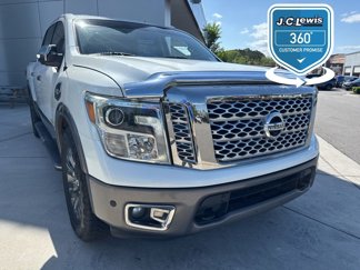 Used 2017 Nissan Titan Platinum Reserve image 1