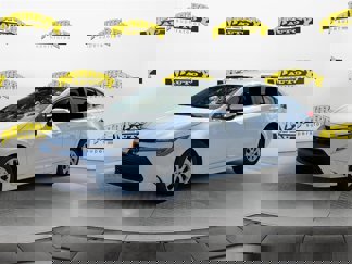 Used 2023 Toyota Corolla LE image 1
