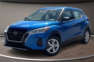 New 2025 Nissan Kicks S image 1