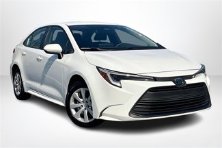 Used 2023 Toyota Corolla LE image 1