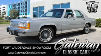 Used 1988 Ford LTD Crown Victoria image 1