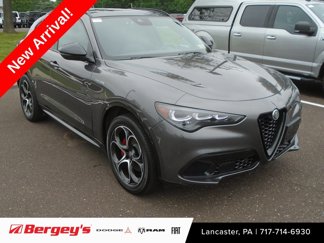 Used 2024 Alfa Romeo Stelvio Veloce image 1