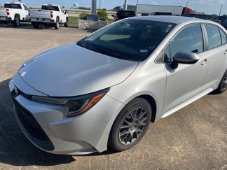 Used 2022 Toyota Corolla LE image 1
