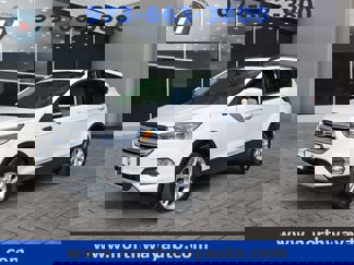 Used 2018 Ford Escape SE image 1