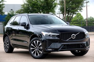 Used 2023 Volvo XC60 B5 Plus image 1