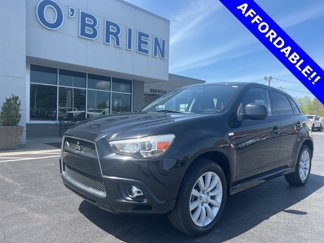 Used 2011 Mitsubishi Outlander Sport SE image 1