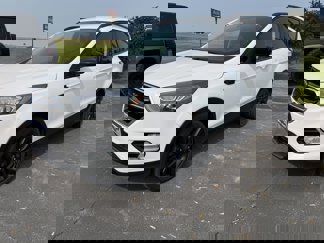 Used 2018 Ford Escape SE w/ SE Sport Appearance Package image 1