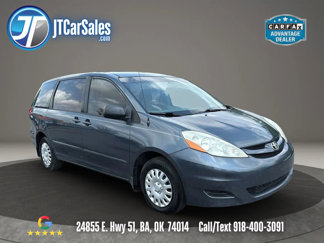 Used 2010 Toyota Sienna CE image 1
