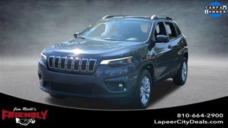 Used 2019 Jeep Cherokee Latitude w/ Popular Appearance Group image 1
