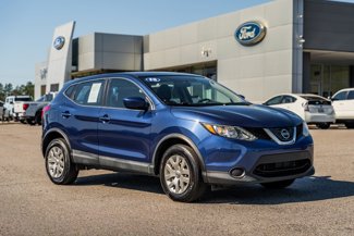 Used 2018 Nissan Rogue Sport S image 1