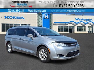 Used 2020 Chrysler Pacifica Touring-L Plus w/ Tire & Wheel Group image 1