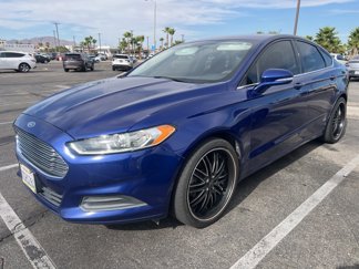 Used 2014 Ford Fusion SE image 1
