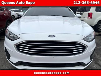 Used 2020 Ford Fusion SE image 1