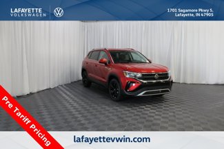 New 2024 Volkswagen Taos SE image 1