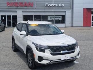 Used 2023 Kia Seltos LX image 1