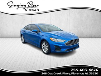 Used 2020 Ford Fusion SE image 1