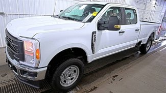 Used 2023 Ford F350 XL image 1