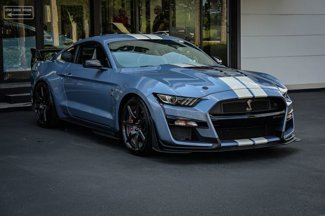 Used 2022 Ford Mustang Shelby GT500 w/ Carbon Fiber Track Pack image 1