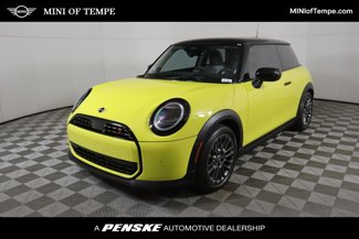 Used 2025 MINI Cooper S image 1