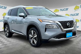 Used 2021 Nissan Rogue SL image 1
