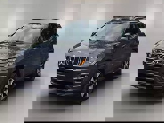 Used 2019 Jeep Compass Latitude w/ Popular Equipment Group image 1