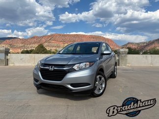 Used 2017 Honda HR-V LX image 1