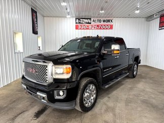 Used 2016 GMC Sierra 2500 Denali image 1