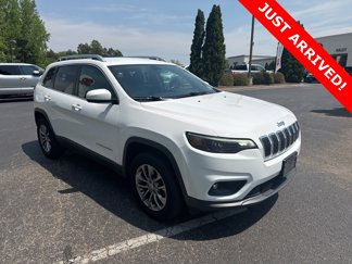 Used 2019 Jeep Cherokee Latitude Plus image 1