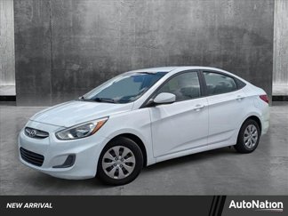 Used 2017 Hyundai Accent SE image 1