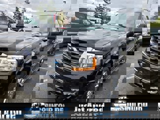Used 2017 Ford Expedition Limited image 1