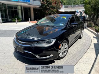 Used 2016 Chrysler 200 Limited w/ Convenience Group image 1